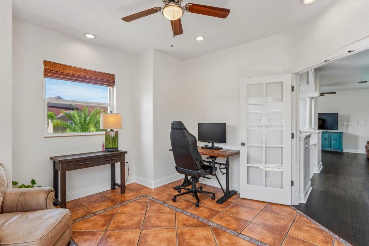 Image 47 of 91 For 7340 Brightwaters Court