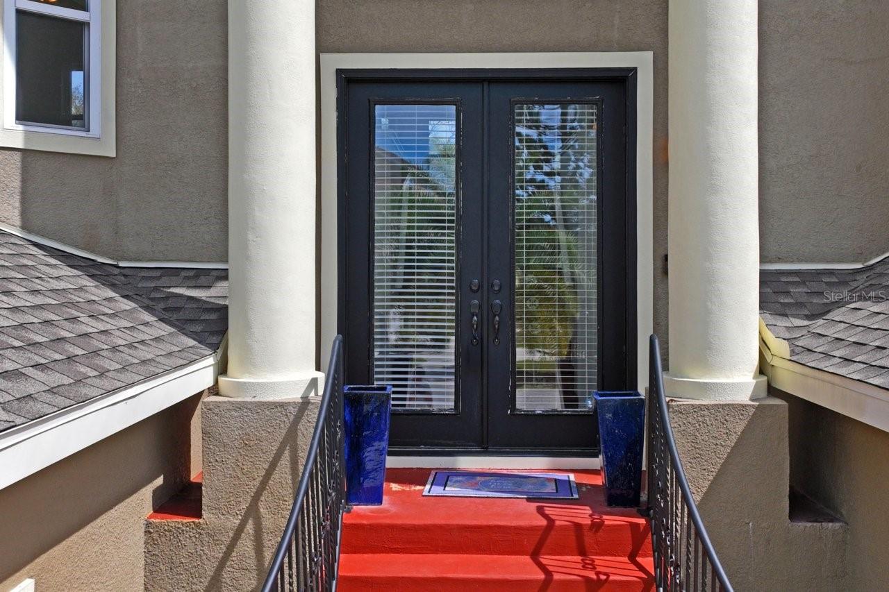 Image 5 of 91 For 7340 Brightwaters Court