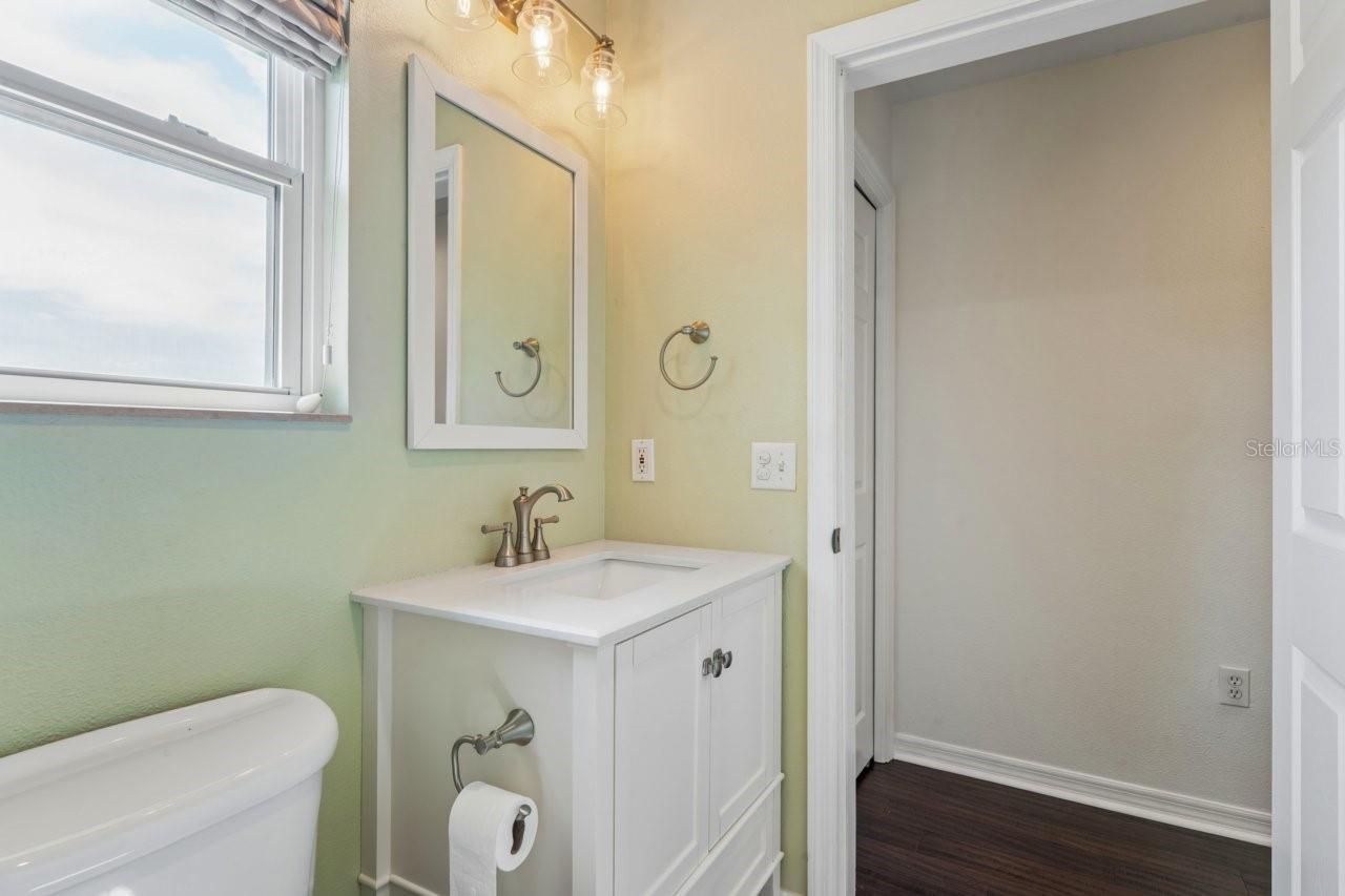 Image 51 of 91 For 7340 Brightwaters Court