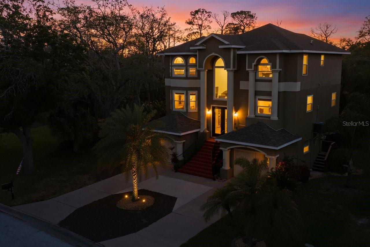 Image 52 of 91 For 7340 Brightwaters Court