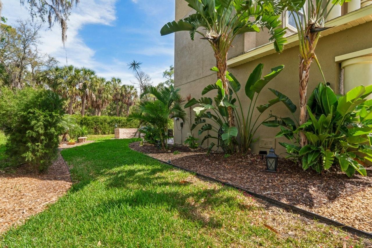 Image 57 of 91 For 7340 Brightwaters Court