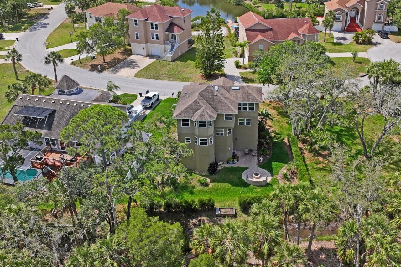 Image 61 of 91 For 7340 Brightwaters Court