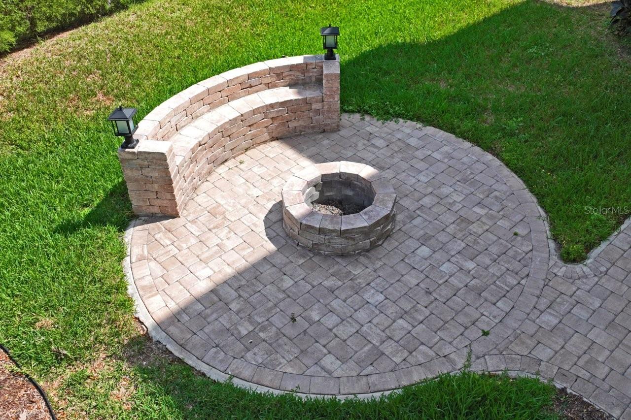 Image 72 of 91 For 7340 Brightwaters Court