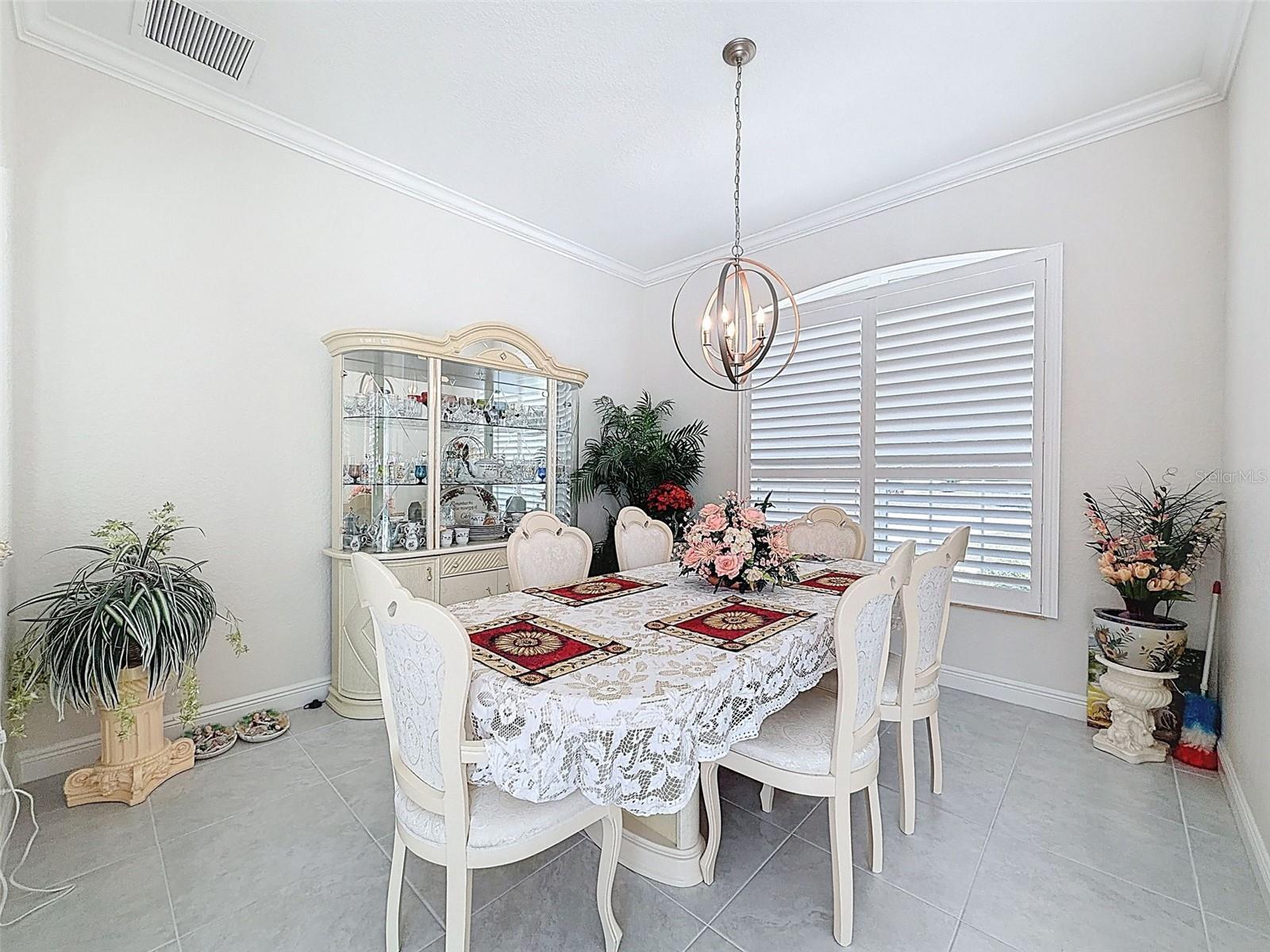 Image 13 of 48 For 1321 Valiant Avenue