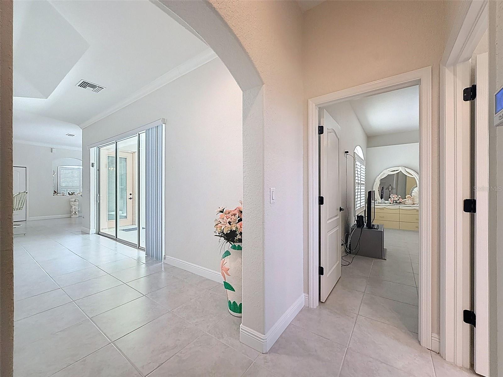 Image 34 of 48 For 1321 Valiant Avenue