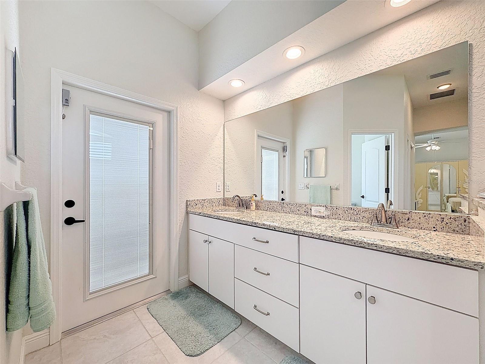 Image 40 of 48 For 1321 Valiant Avenue