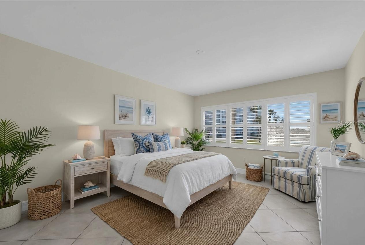 Image 5 of 45 For 8 Glencoe Place 105