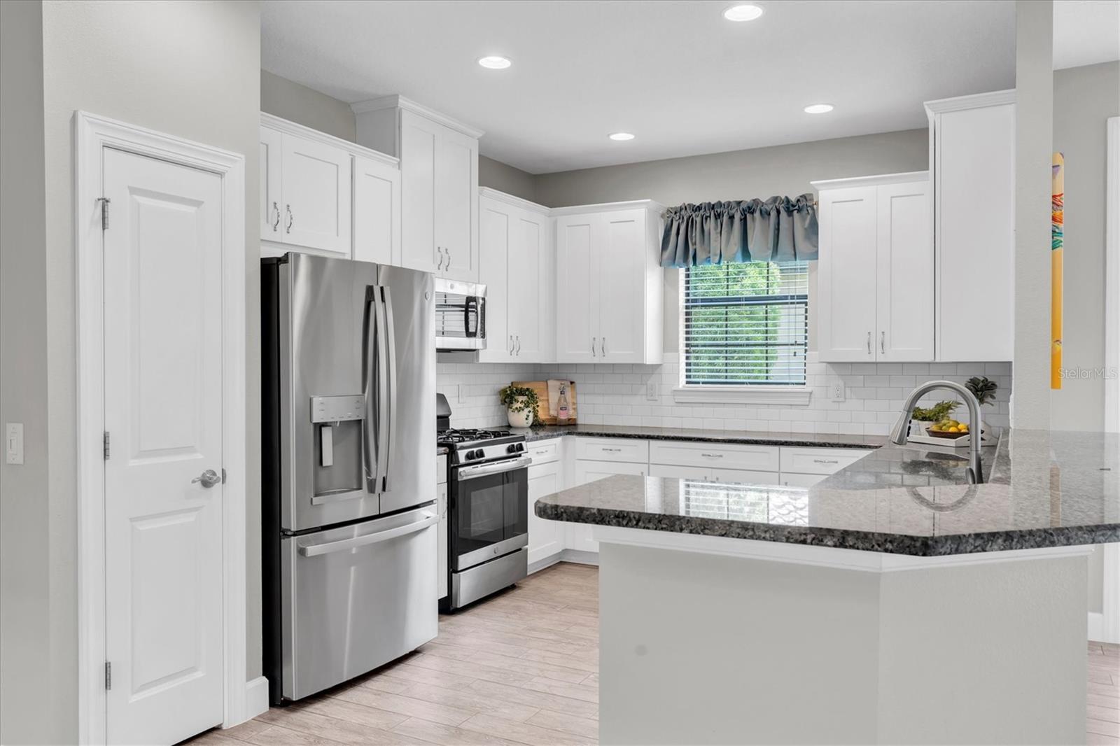 Image 8 of 42 For 11257 Callisia Drive