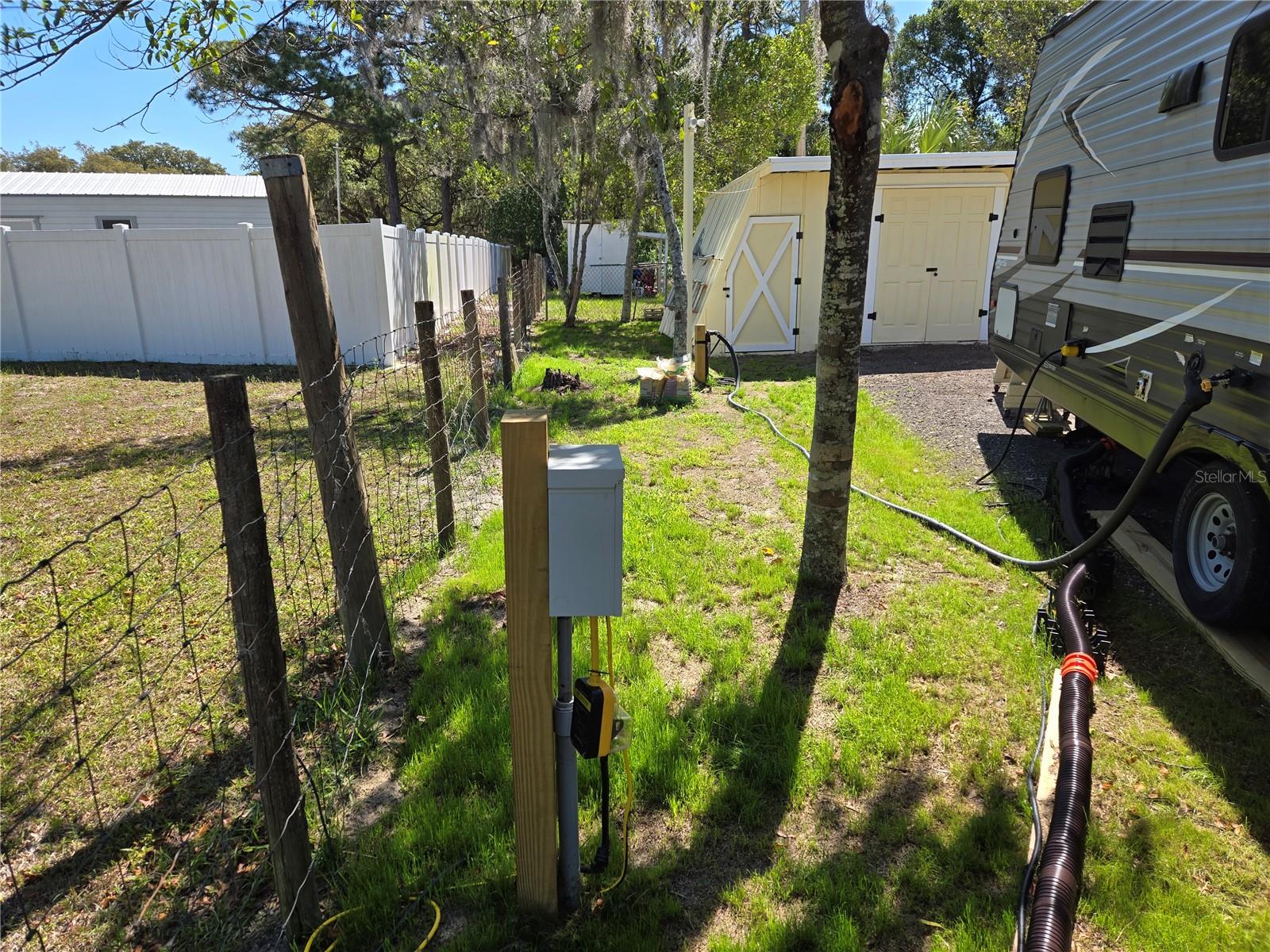 Image 14 of 17 For 5131 Manatee Terrace