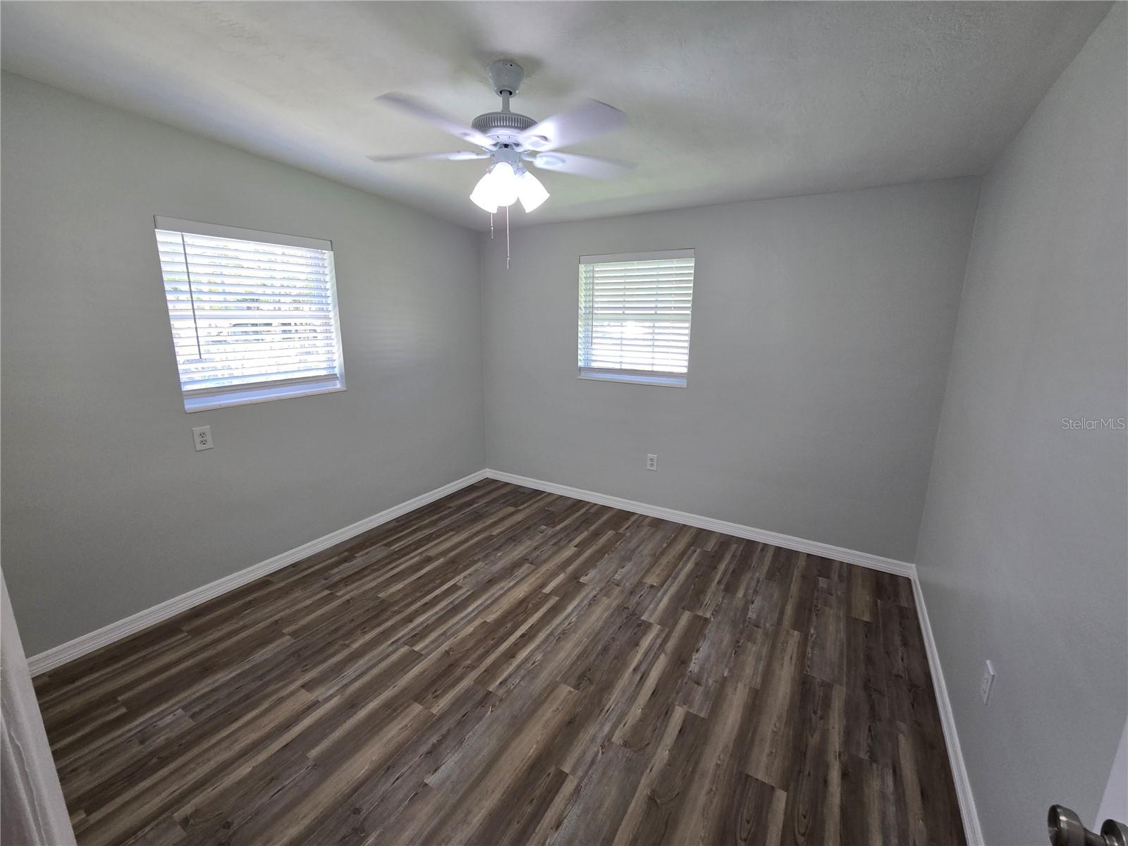 Image 5 of 17 For 5131 Manatee Terrace