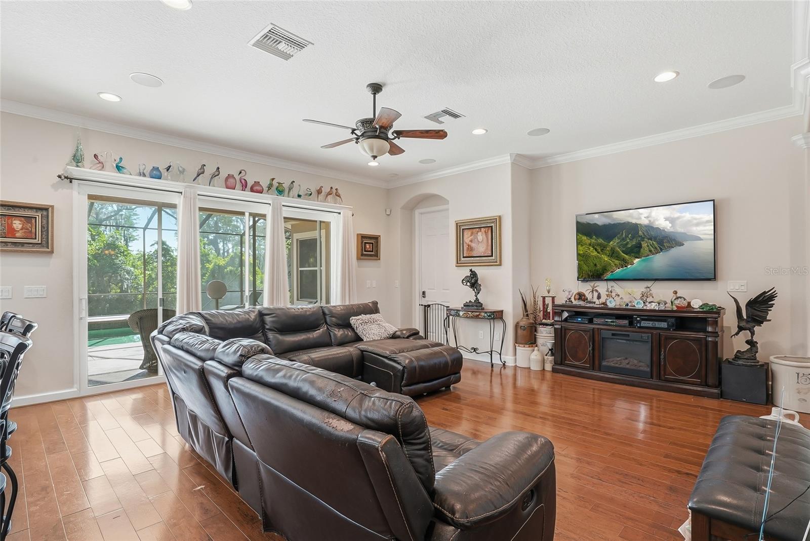 Image 12 of 76 For 11403 Biddeford Place