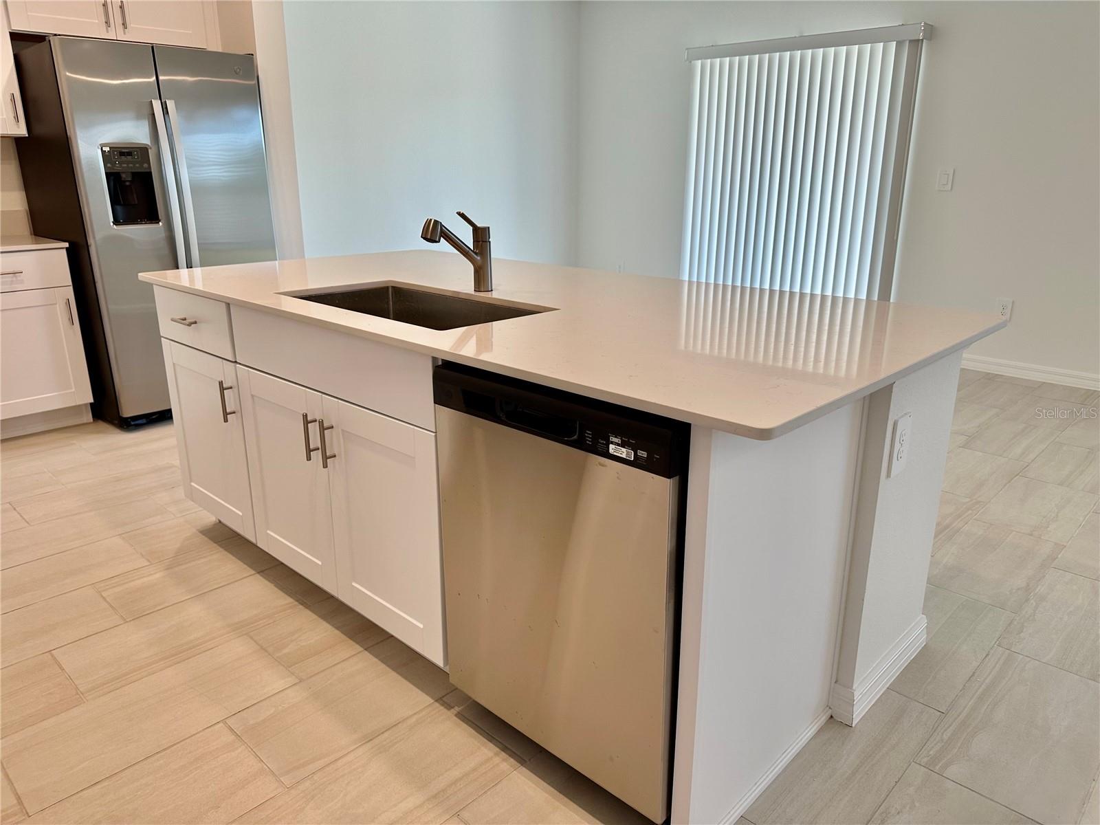 Image 15 of 53 For 17761 Pleasantview Boulevard