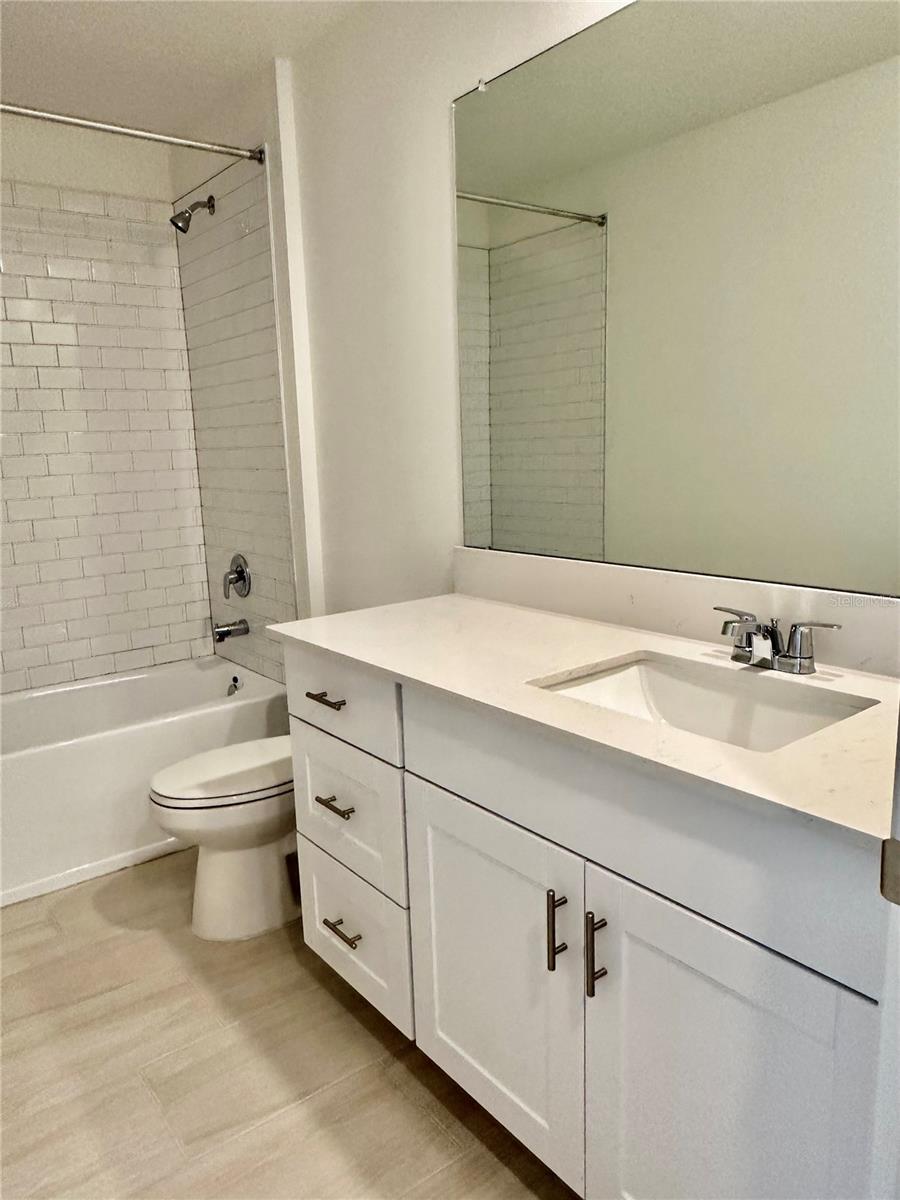 Image 30 of 53 For 17761 Pleasantview Boulevard