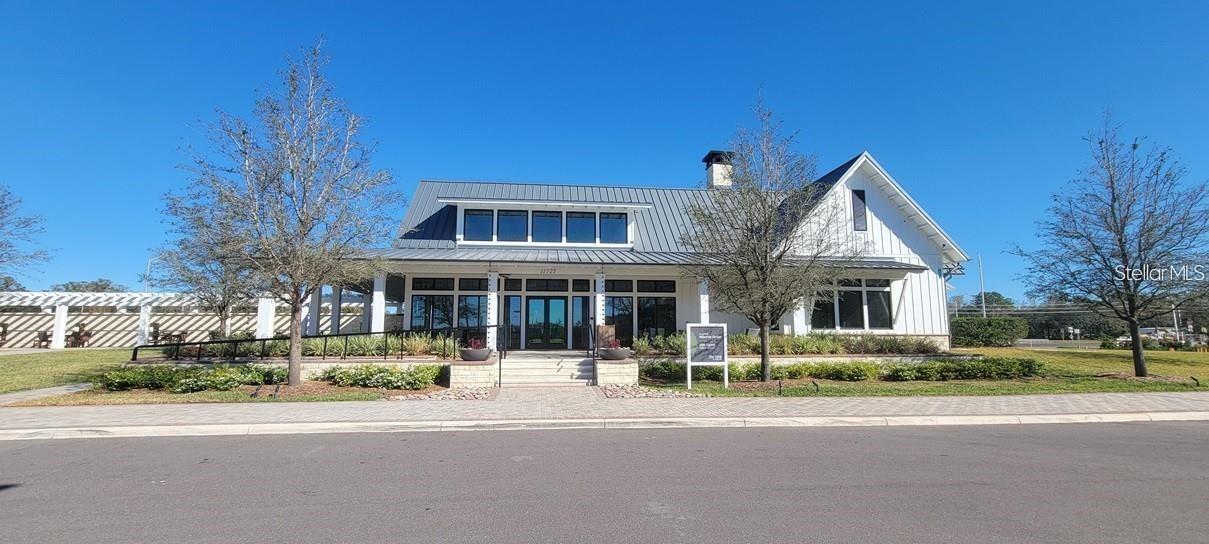 Image 47 of 53 For 17761 Pleasantview Boulevard