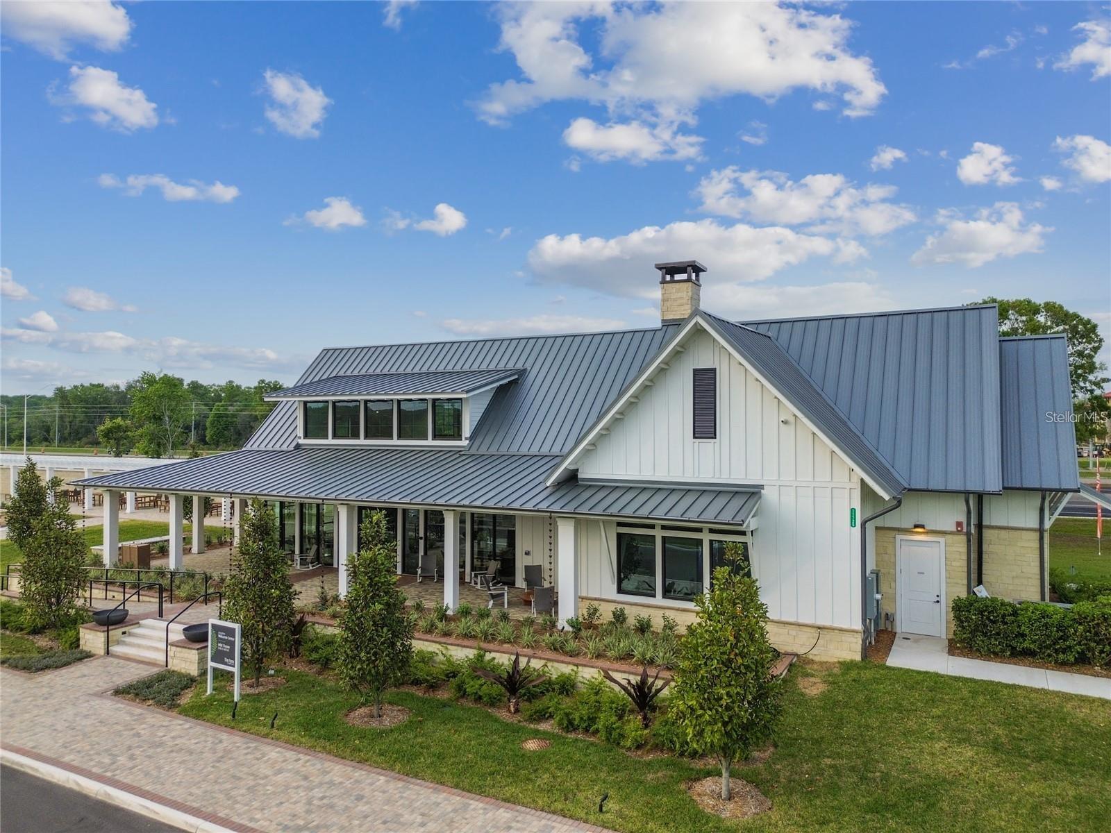 Image 48 of 53 For 17761 Pleasantview Boulevard