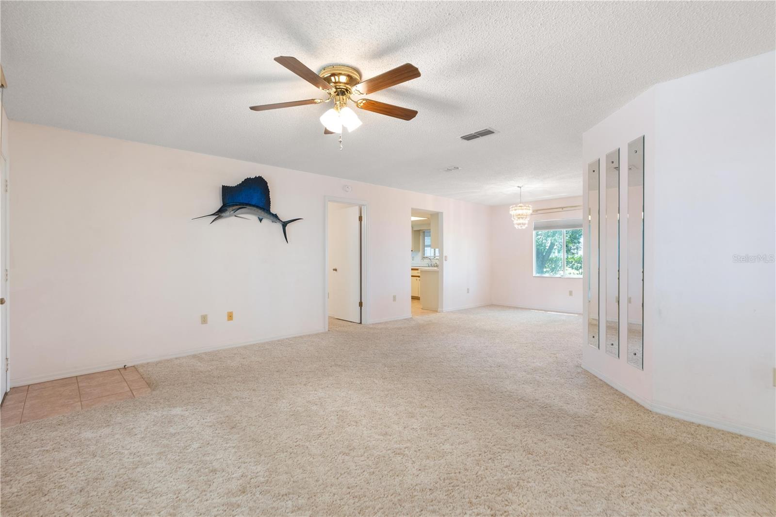 Image 17 of 40 For 11223 64th Court