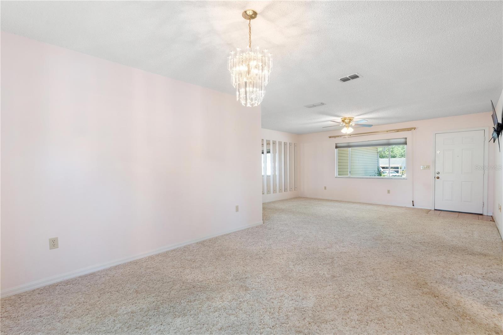 Image 19 of 40 For 11223 64th Court