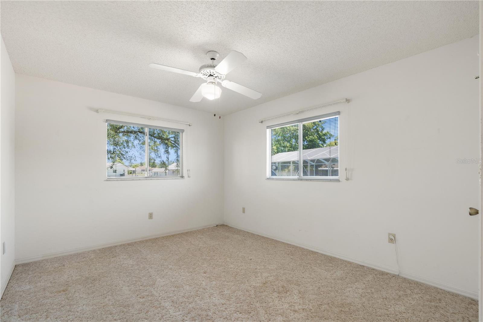 Image 23 of 40 For 11223 64th Court