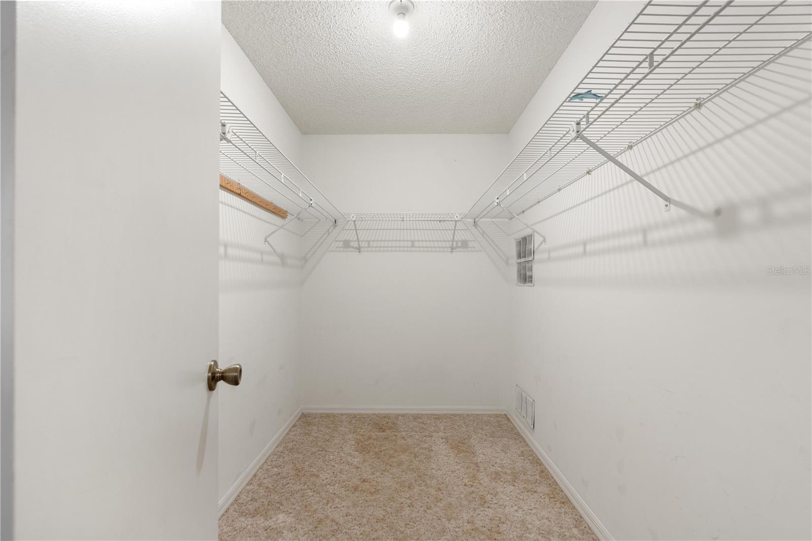 Image 28 of 40 For 11223 64th Court