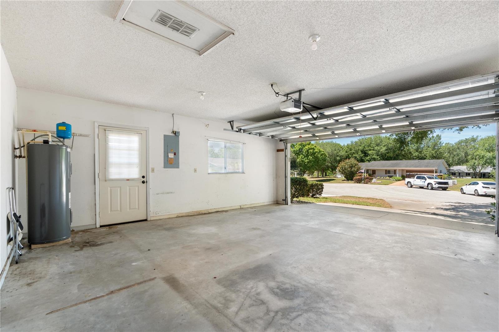 Image 39 of 40 For 11223 64th Court