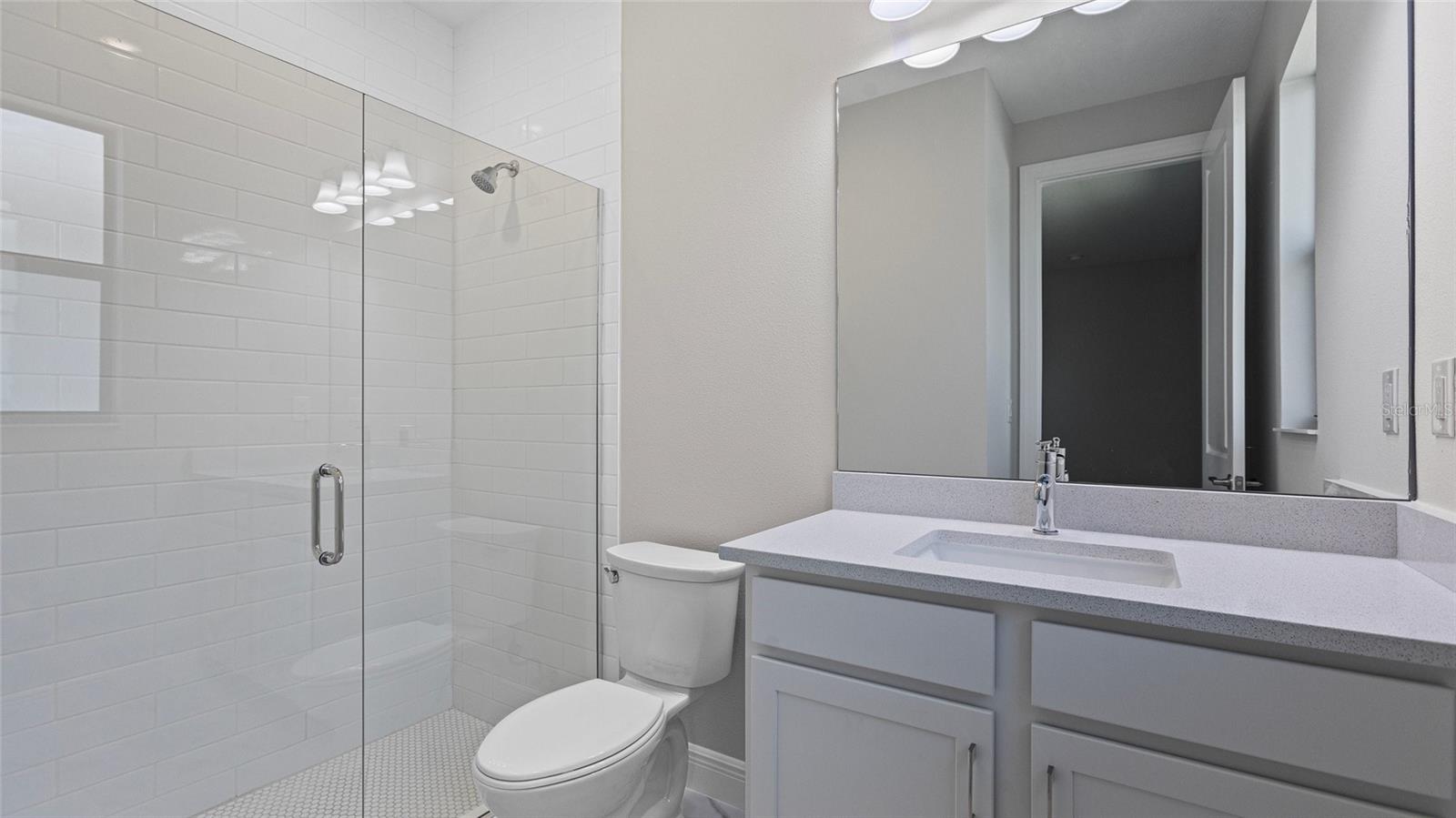 Image 16 of 26 For 4984 Fairhope Circle