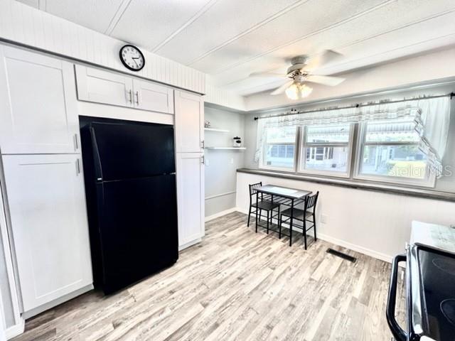 Image 15 of 75 For 10826 Freedom Drive