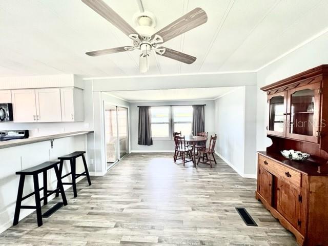 Image 18 of 75 For 10826 Freedom Drive