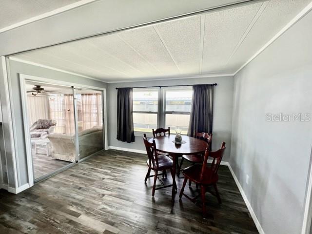 Image 26 of 75 For 10826 Freedom Drive