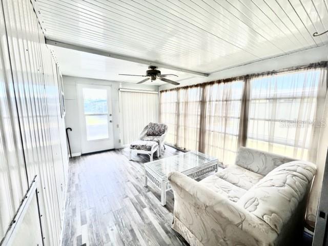 Image 43 of 75 For 10826 Freedom Drive