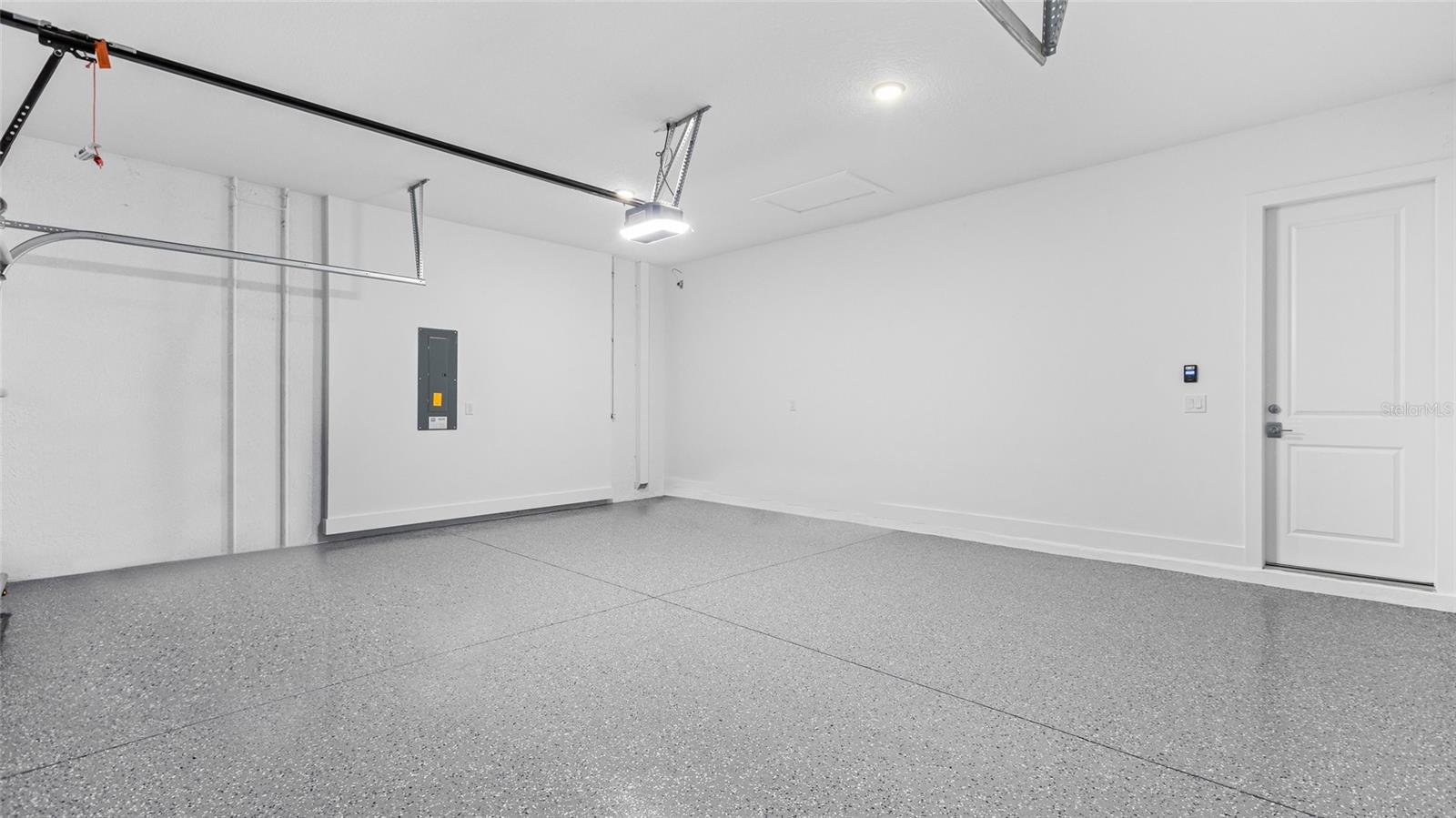 Image 29 of 37 For 18225 Cresswind Terrace