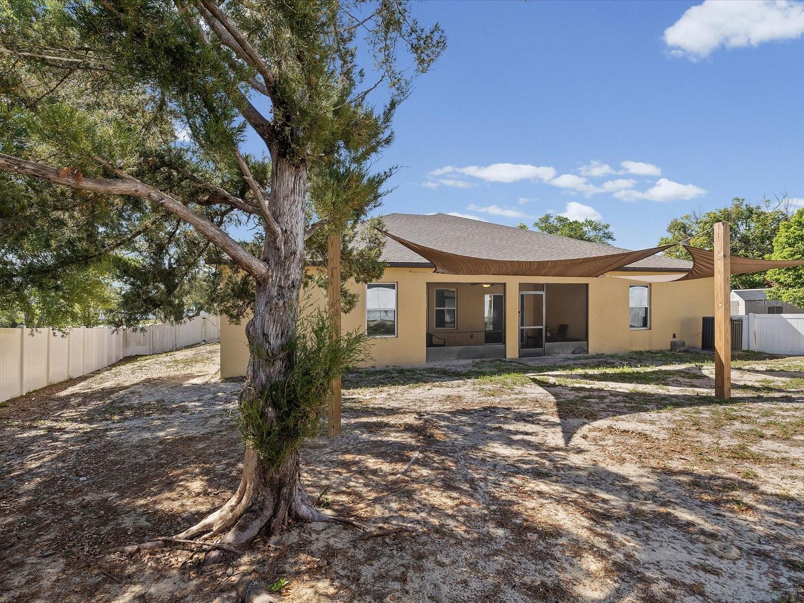 Image 40 of 58 For 13169 Santee Street