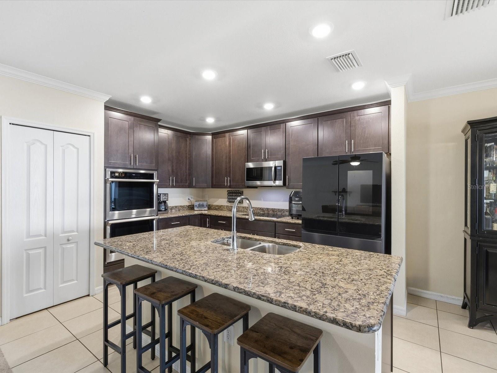 Image 6 of 58 For 13169 Santee Street