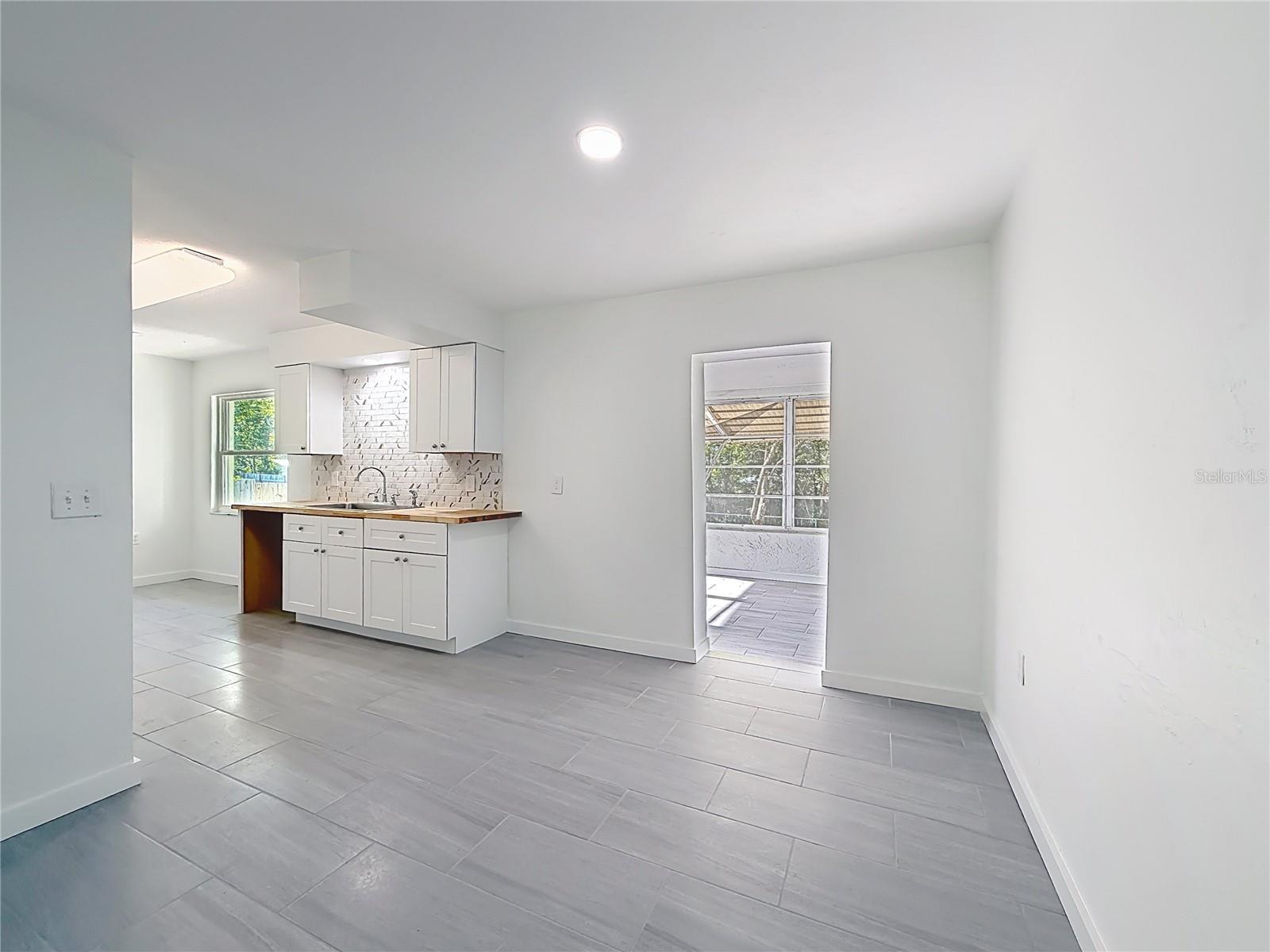 Image 19 of 57 For 6 Oklahoma Street