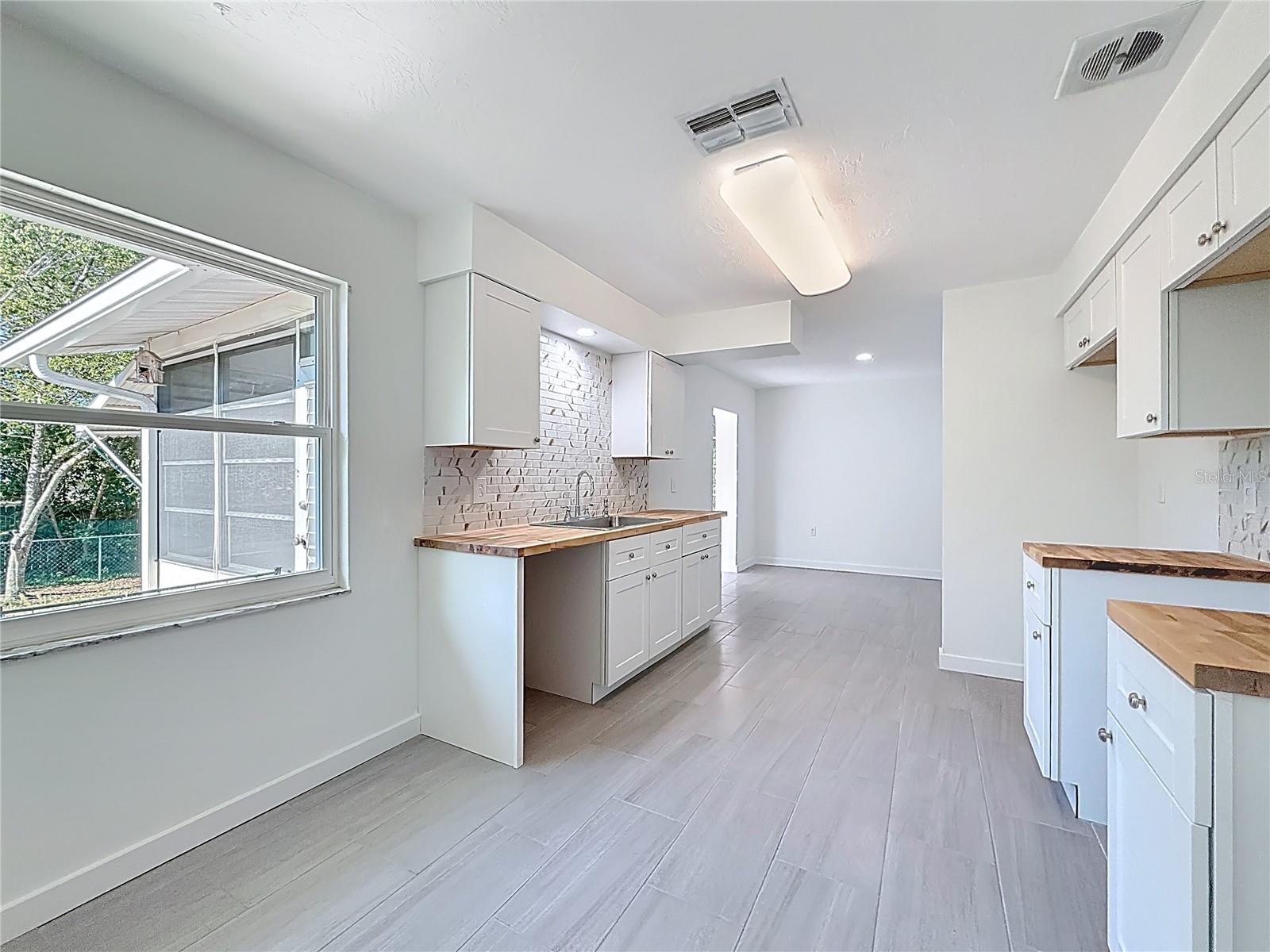 Image 25 of 57 For 6 Oklahoma Street