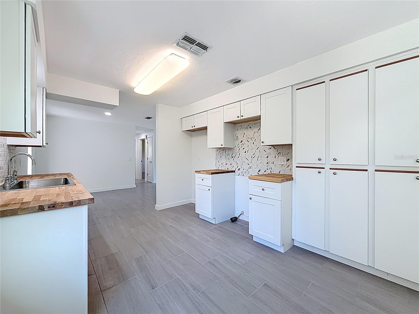 Image 26 of 57 For 6 Oklahoma Street