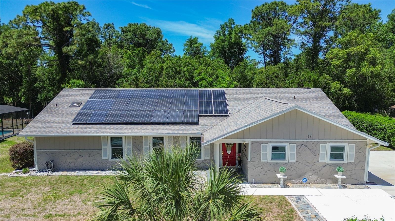 Image 4 of 61 For 39 Pine Street