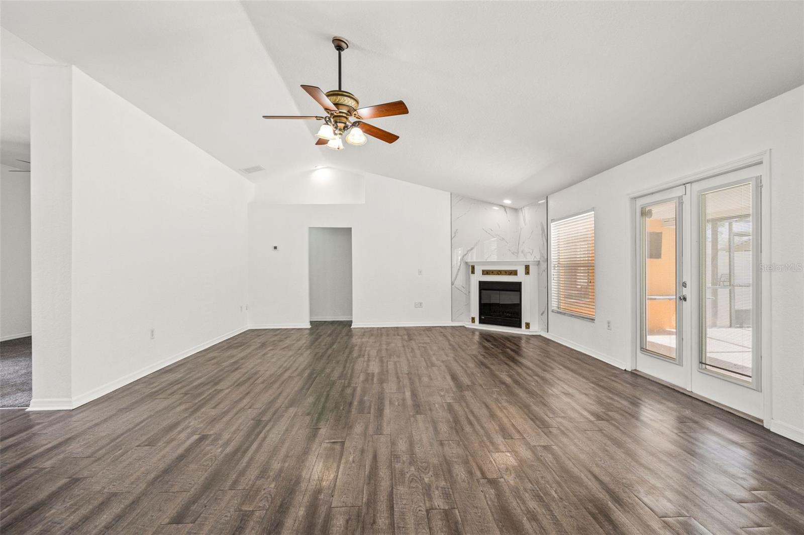 Image 10 of 62 For 14188 Dorado Street