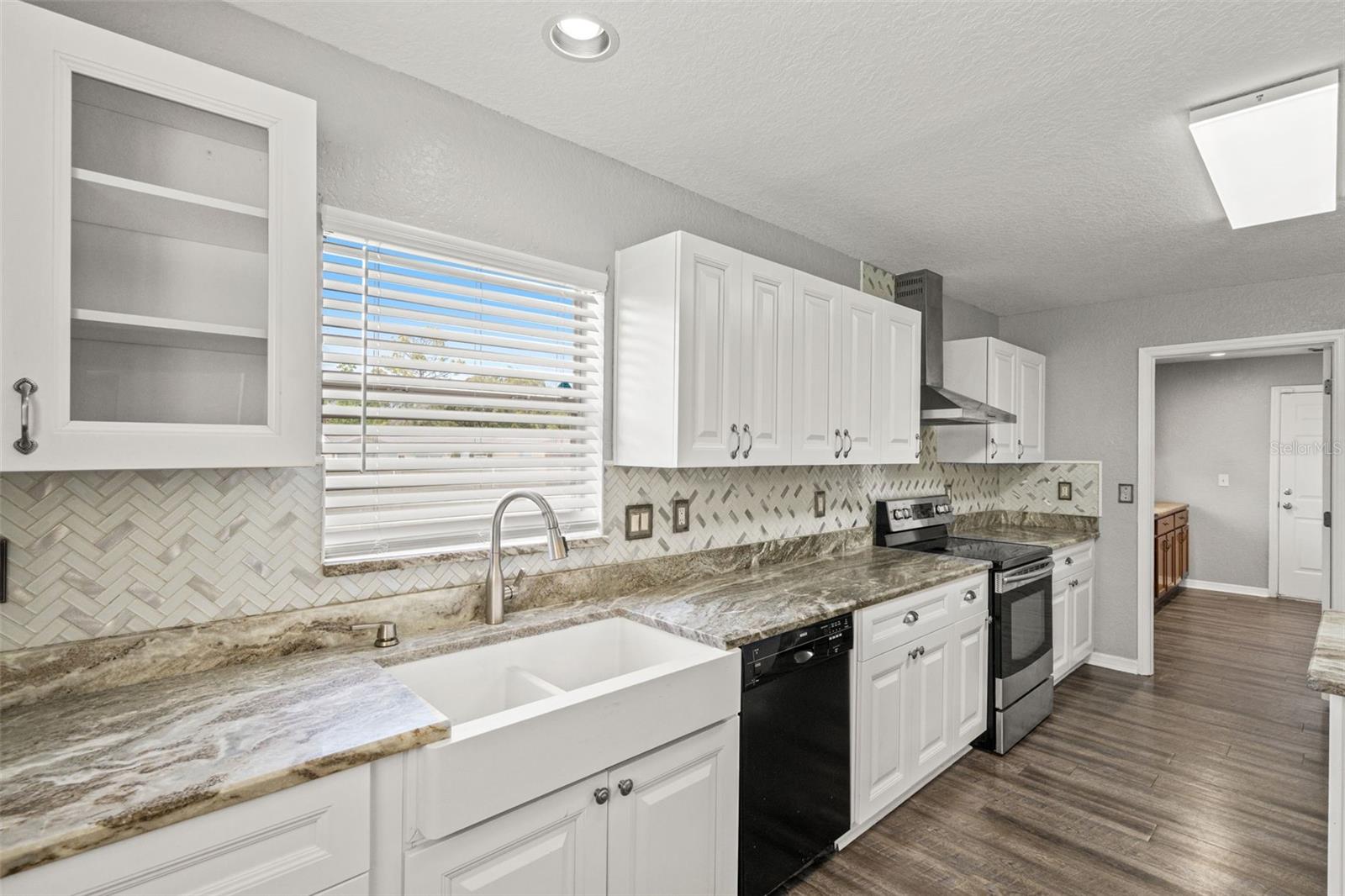 Image 20 of 62 For 14188 Dorado Street