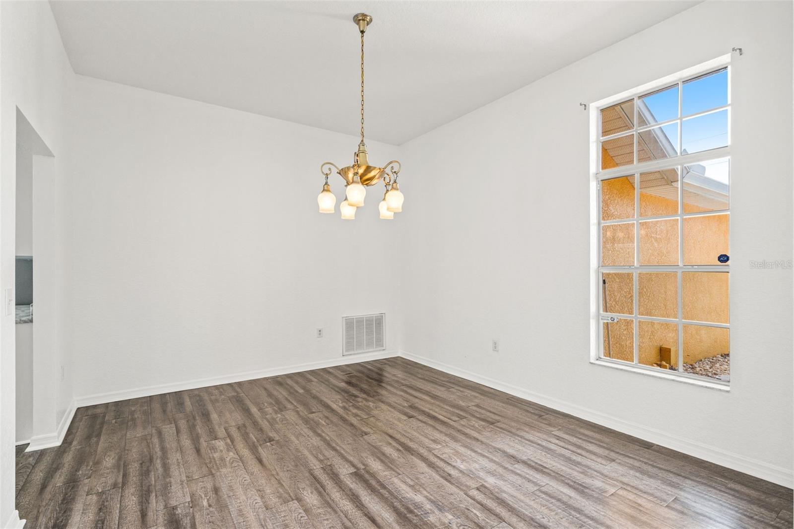 Image 8 of 62 For 14188 Dorado Street