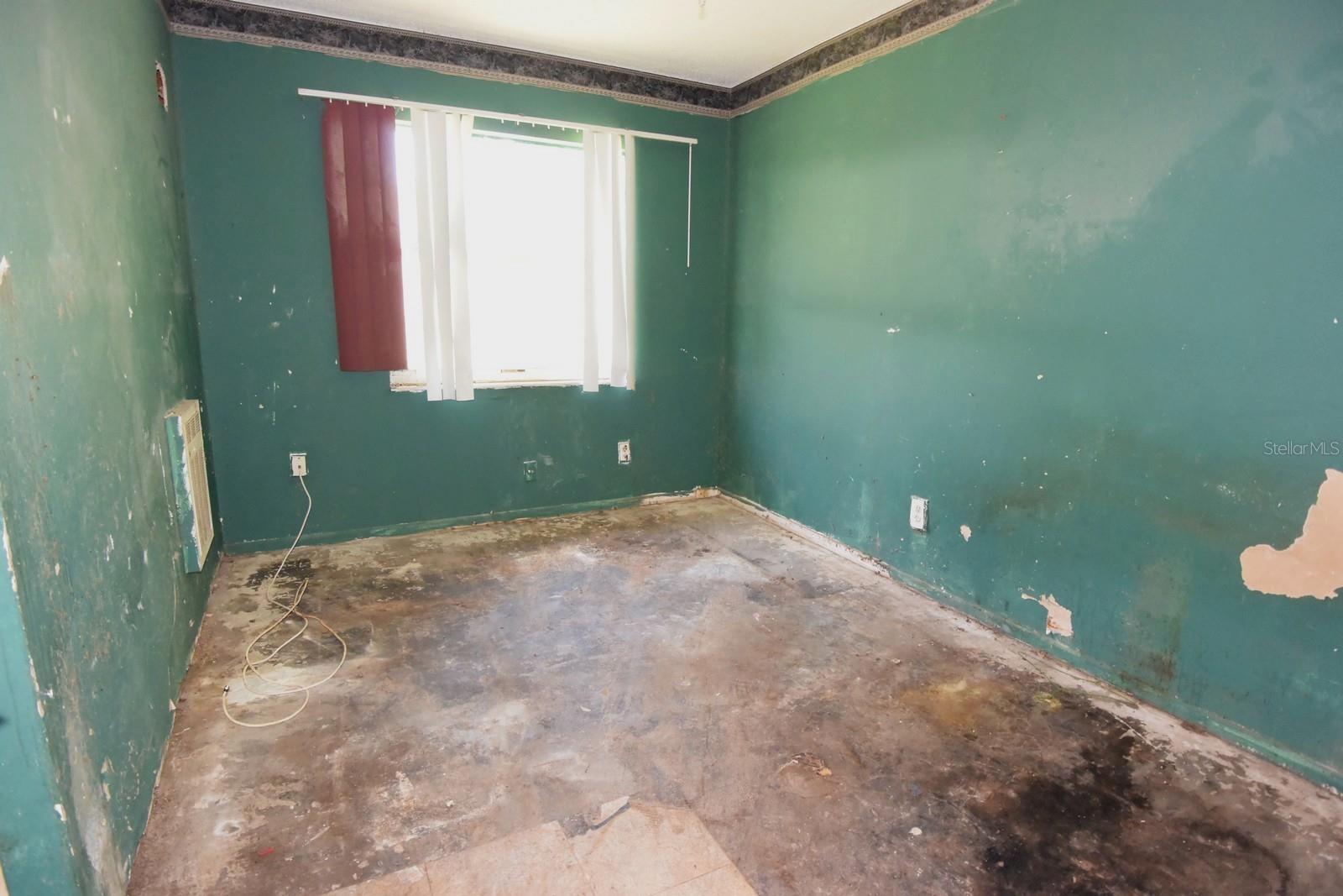 Image 14 of 16 For 11 Kings Circle