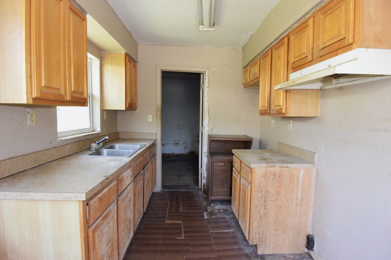 Image 5 of 16 For 11 Kings Circle