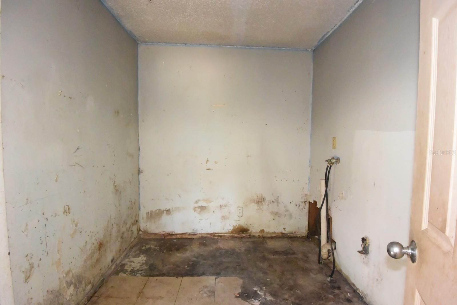 Image 7 of 16 For 11 Kings Circle