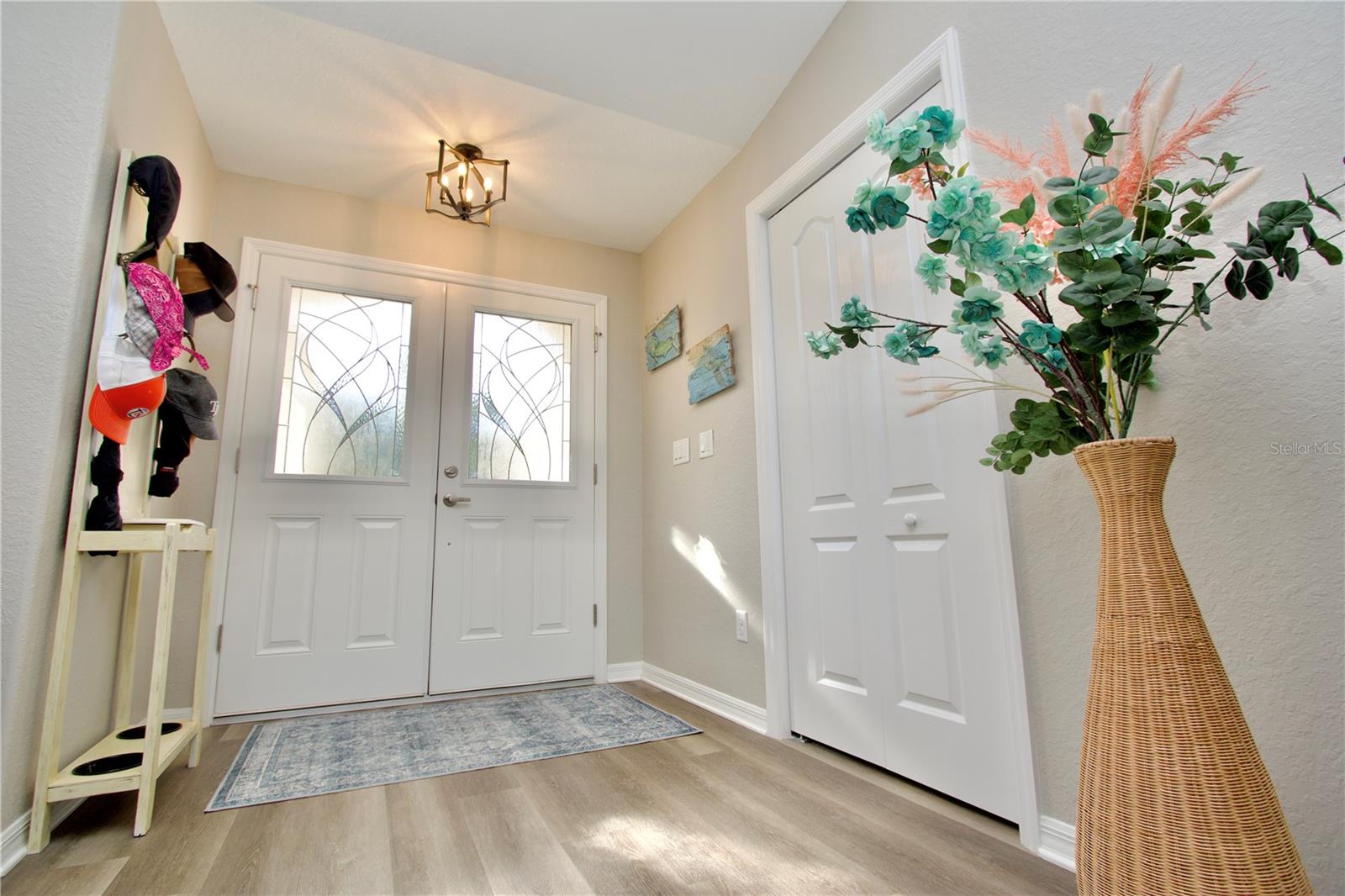 Image 10 of 40 For 270 Jackson Avenue