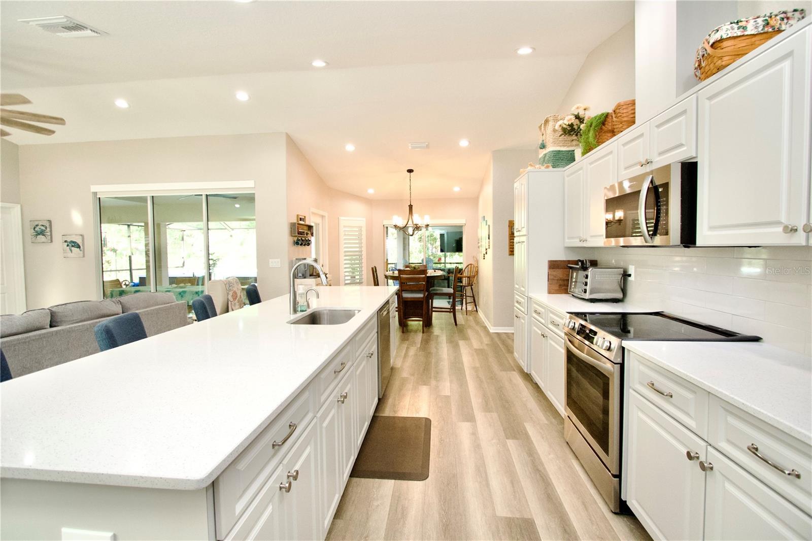 Image 14 of 40 For 270 Jackson Avenue