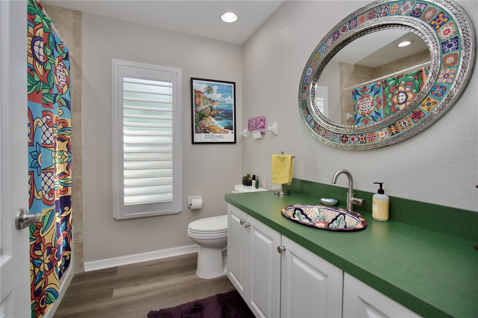 Image 25 of 40 For 270 Jackson Avenue