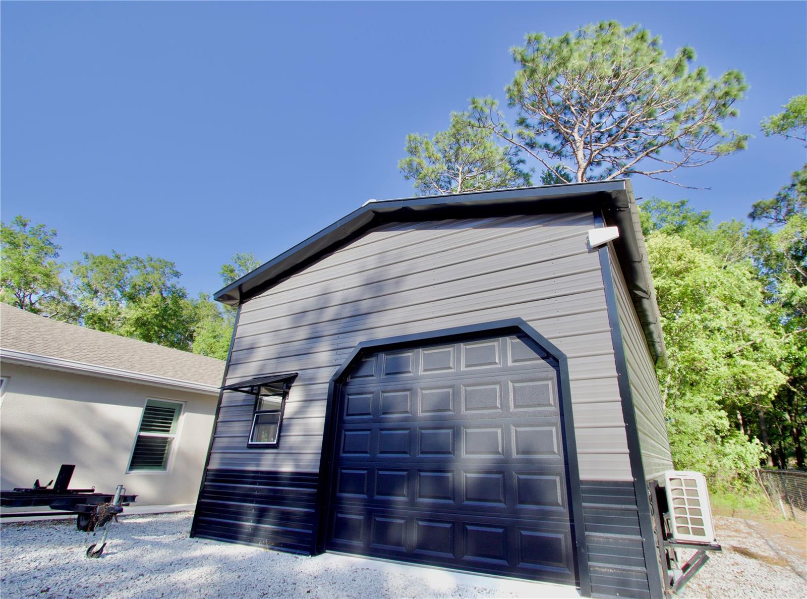 Image 29 of 40 For 270 Jackson Avenue