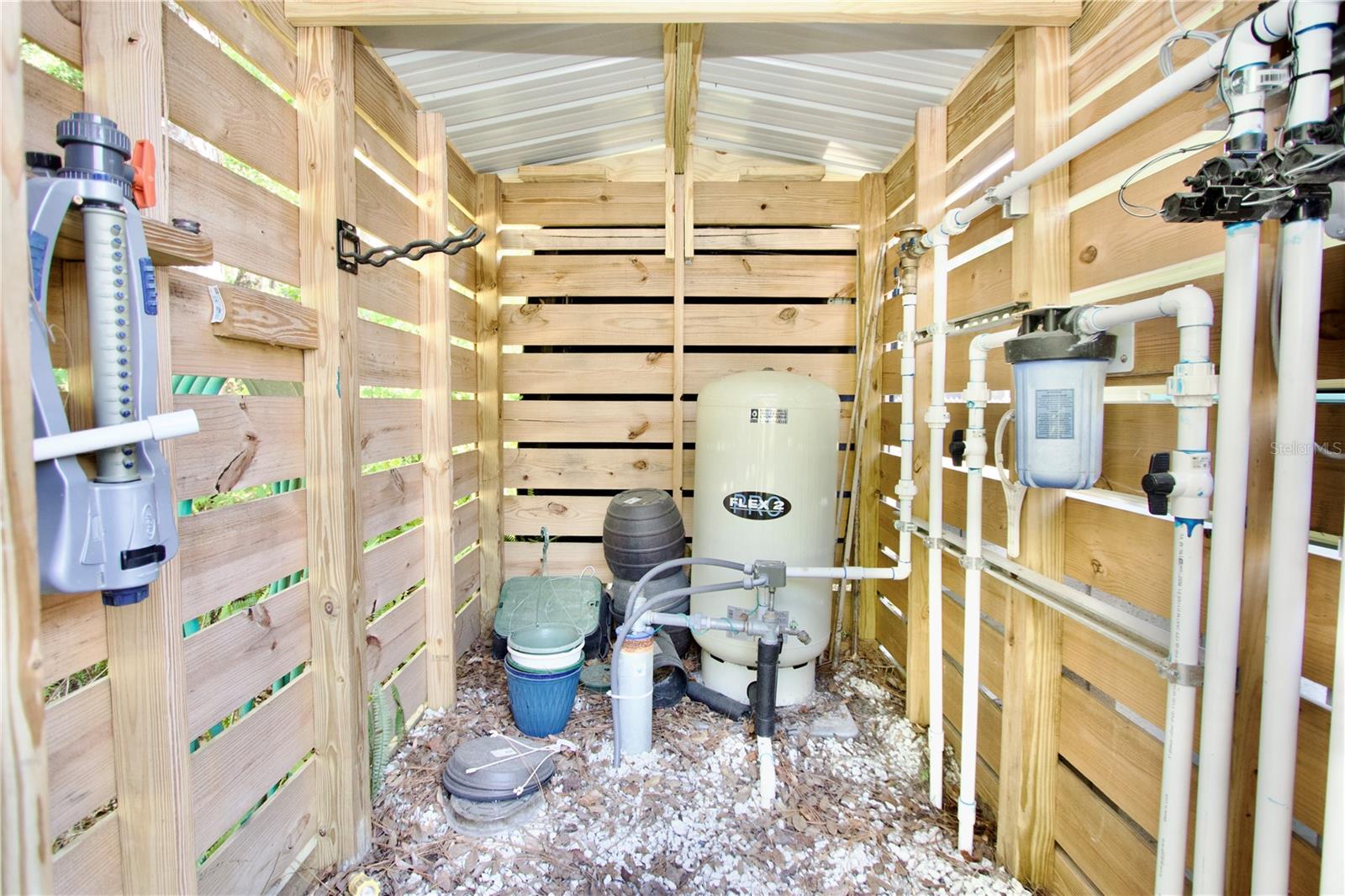 Image 33 of 40 For 270 Jackson Avenue