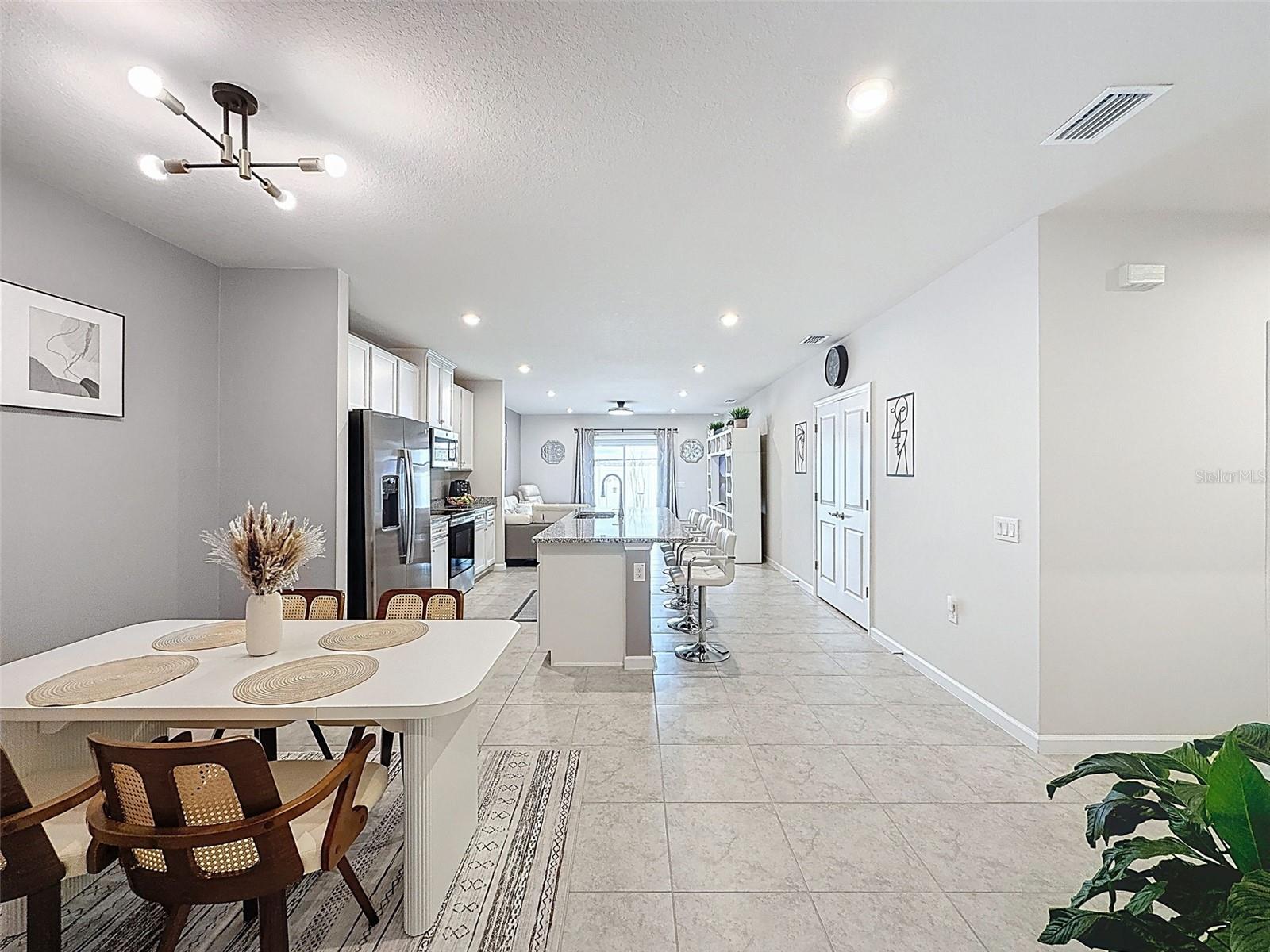 Image 10 of 53 For 322 Voltaire Drive