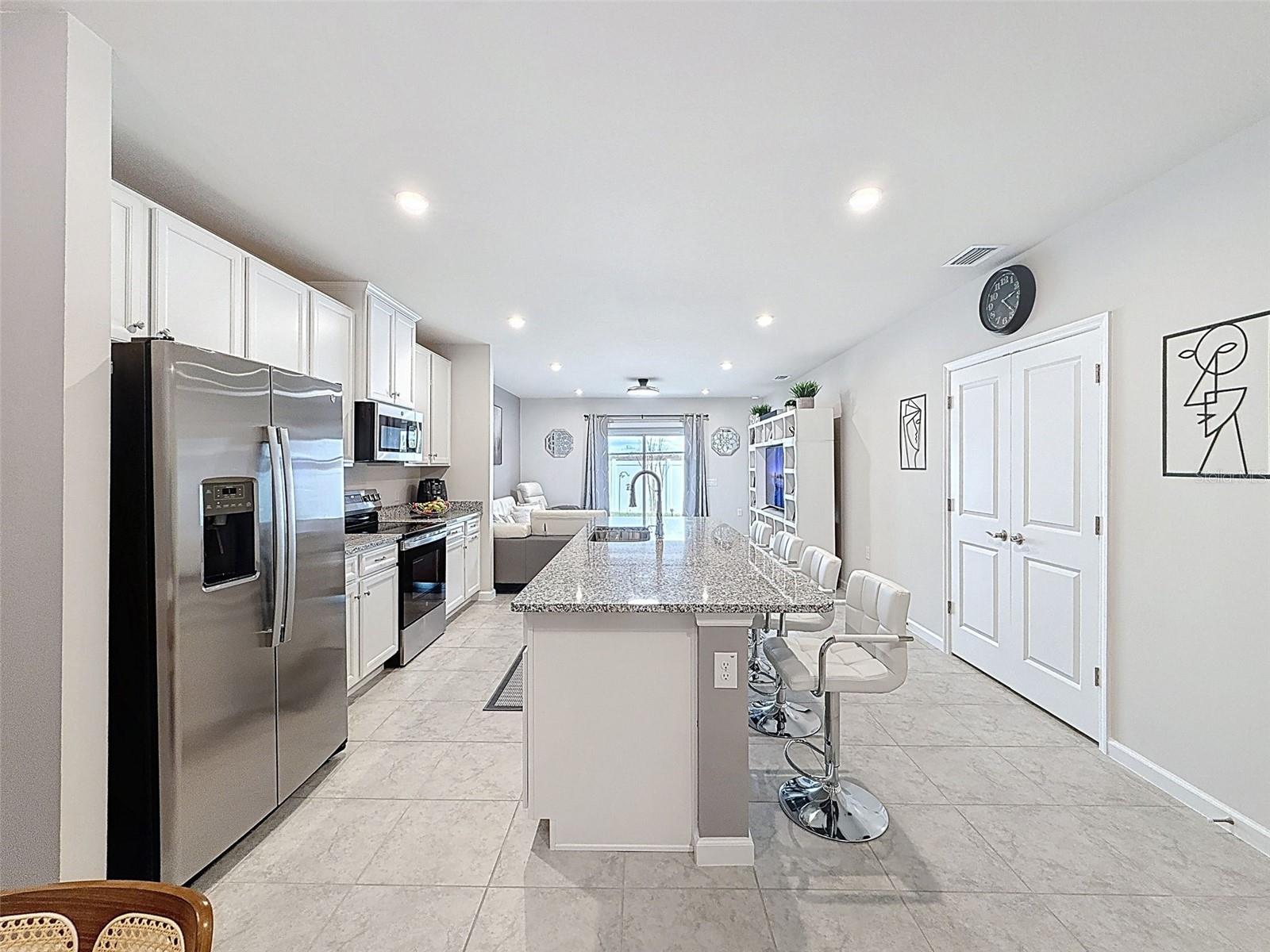 Image 13 of 53 For 322 Voltaire Drive