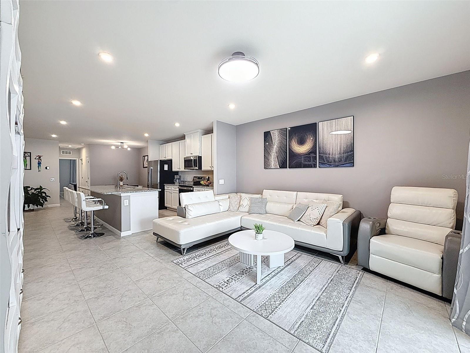 Image 22 of 53 For 322 Voltaire Drive